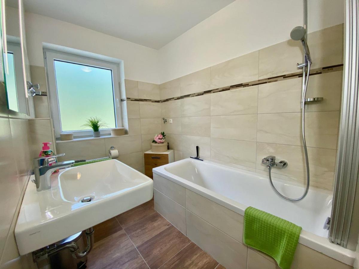Rehblick Apartment *